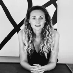 Логотип компании Svetlana Selivanova