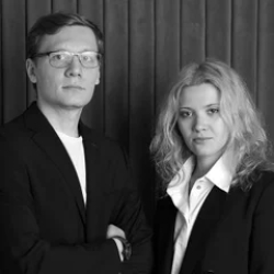Логотип компании Nomadform